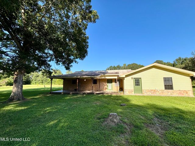 726 Henleyfield Mcneill Road, Carriere, MS 39426