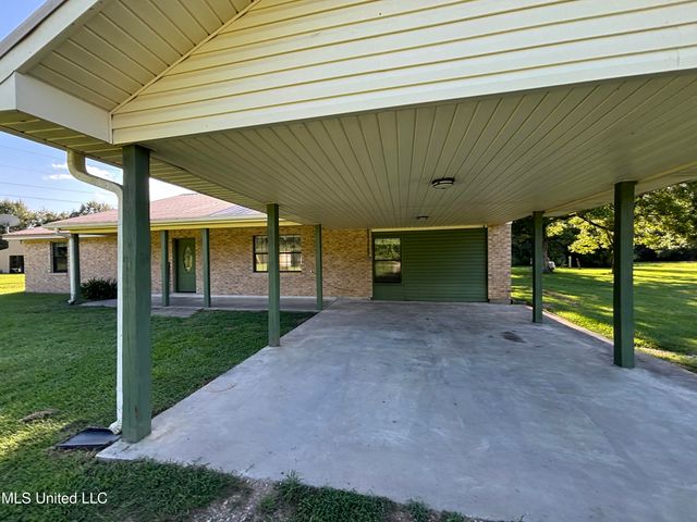 726 Henleyfield Mcneill Road, Carriere, MS 39426