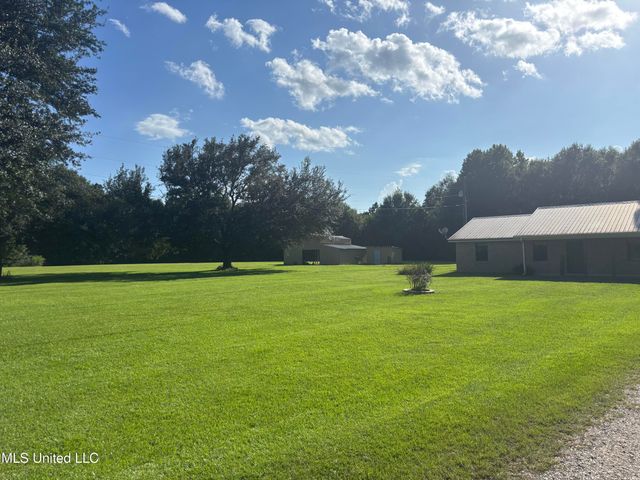 726 Henleyfield Mcneill Road, Carriere, MS 39426