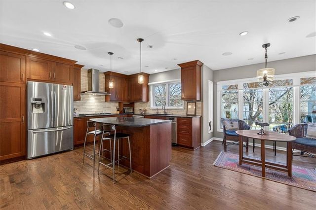 6440 Overbrook Road, Mission Hills, KS 66208