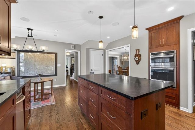 6440 Overbrook Road, Mission Hills, KS 66208