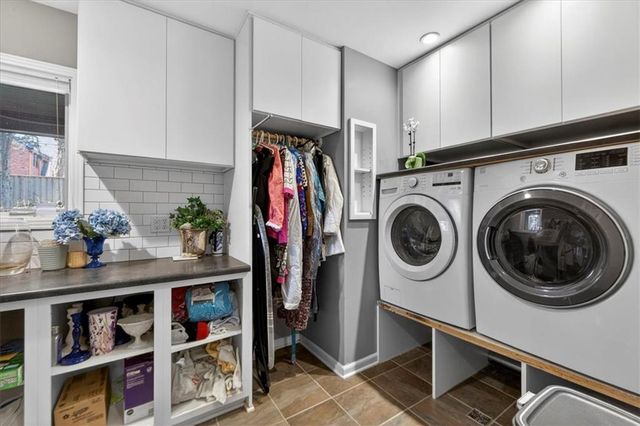 6440 Overbrook Road, Mission Hills, KS 66208