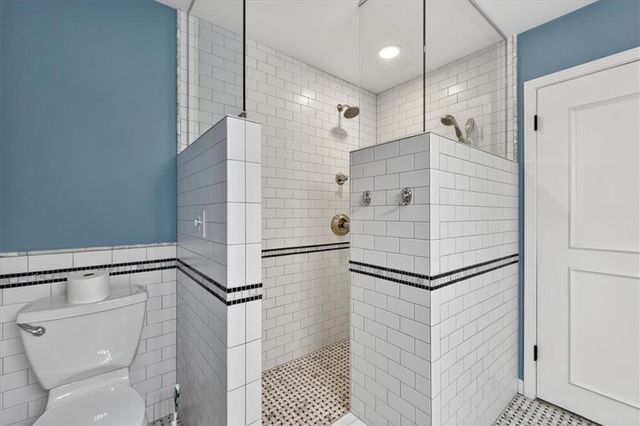 6440 Overbrook Road, Mission Hills, KS 66208