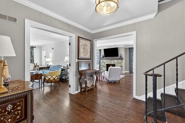 6440 Overbrook Road, Mission Hills, KS 66208