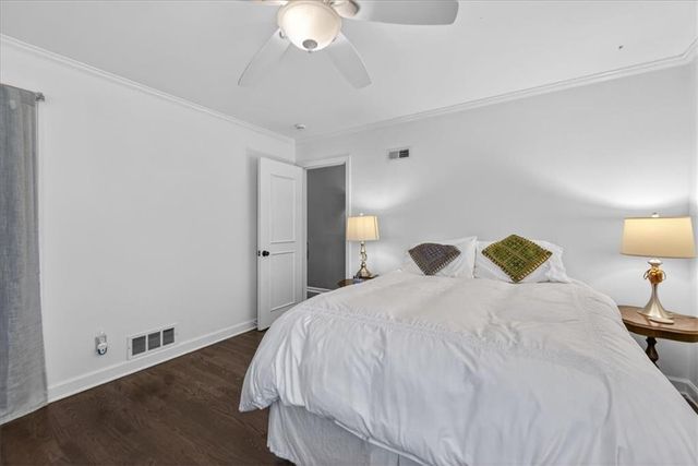 6440 Overbrook Road, Mission Hills, KS 66208