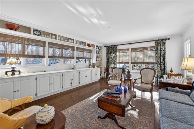 6440 Overbrook Road, Mission Hills, KS 66208