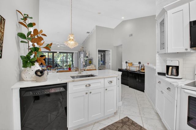 7844 Lexington Club Boulevard C, Delray Beach, FL 33446