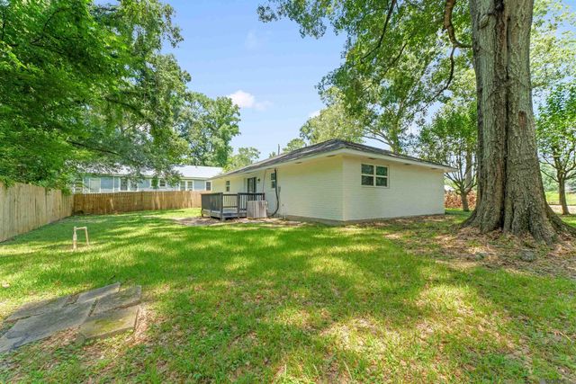 18615 Blythe Rd, Prairieville, LA 70769