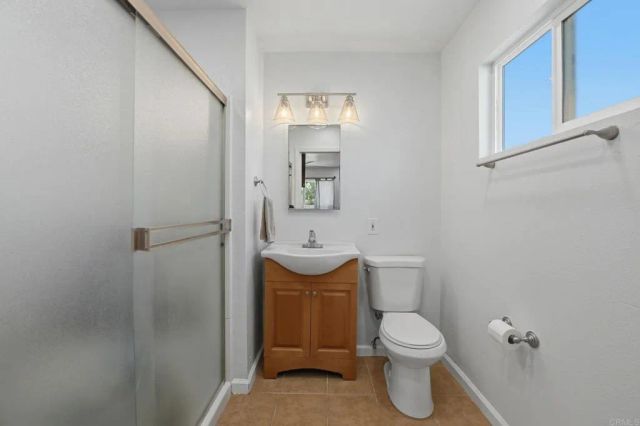 656 Parker Street, Oceanside, CA 92057
