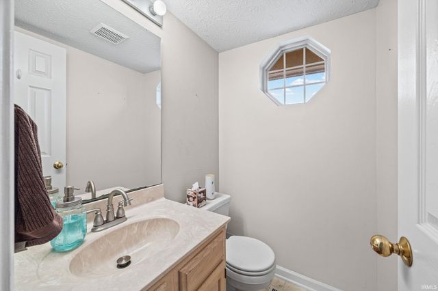 209 N Brookfield Drive, Lafayette, IN 47905