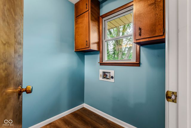 4515 W Mission Court, Columbus, IN 47203