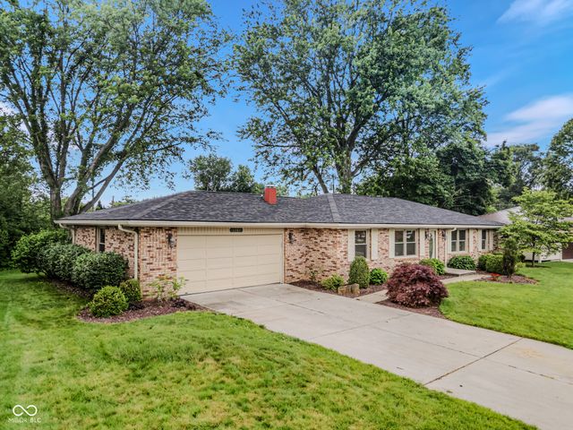 4515 W Mission Court, Columbus, IN 47203