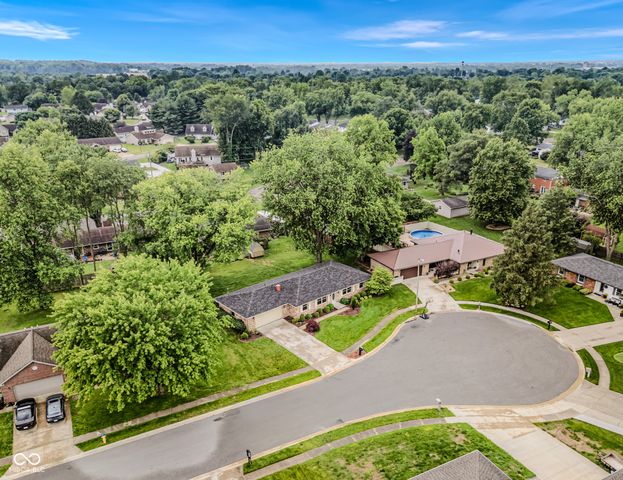 4515 W Mission Court, Columbus, IN 47203
