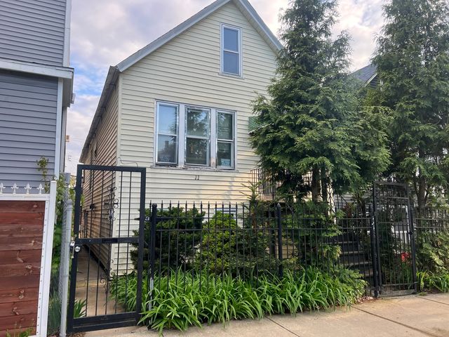 2111 W 50th Place, Chicago, IL 60609