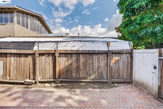 3350 Senter Rd, San Jose, CA 95111