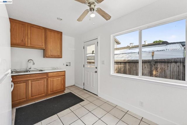 3350 Senter Rd, San Jose, CA 95111