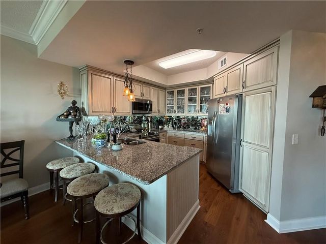 1400 Ocean Blvd 111, St Simons Island, GA 31522