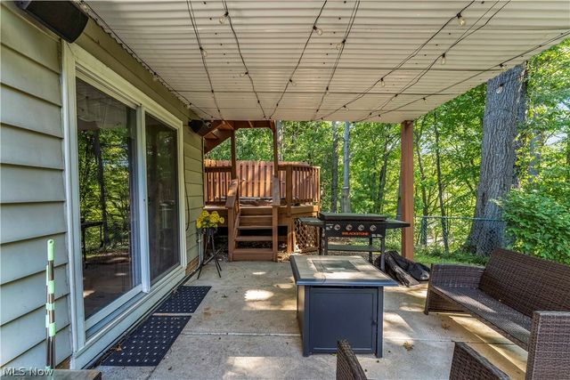 6435 Goebel Drive, Parma, OH 44134