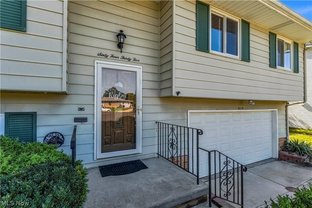 6435 Goebel Drive, Parma, OH 44134