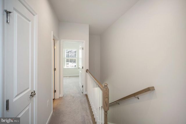 1103 RAMPART DR, Fredericksburg, VA 22401