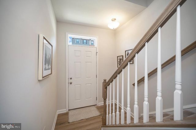 1103 RAMPART DR, Fredericksburg, VA 22401