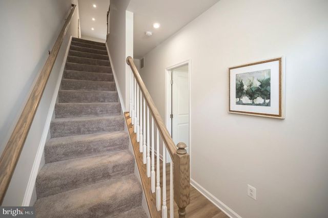 1103 RAMPART DR, Fredericksburg, VA 22401