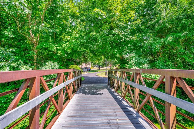 1103 RAMPART DR, Fredericksburg, VA 22401