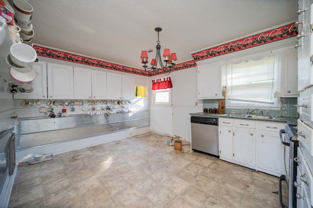 536 Patton Rd, Mcminnville, TN 37110