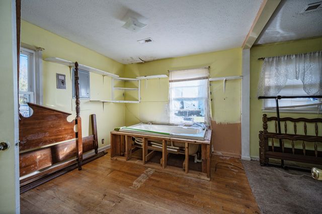 536 Patton Rd, Mcminnville, TN 37110