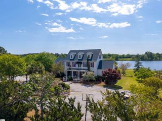 402 Nanaloo Avenue, Waterloo, SC 29384