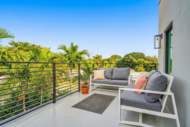 119 SE 12th Avenue, Fort Lauderdale, FL 33301