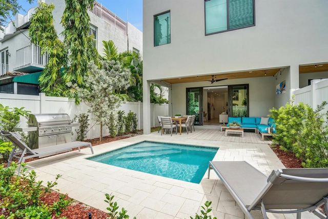 119 SE 12th Avenue, Fort Lauderdale, FL 33301