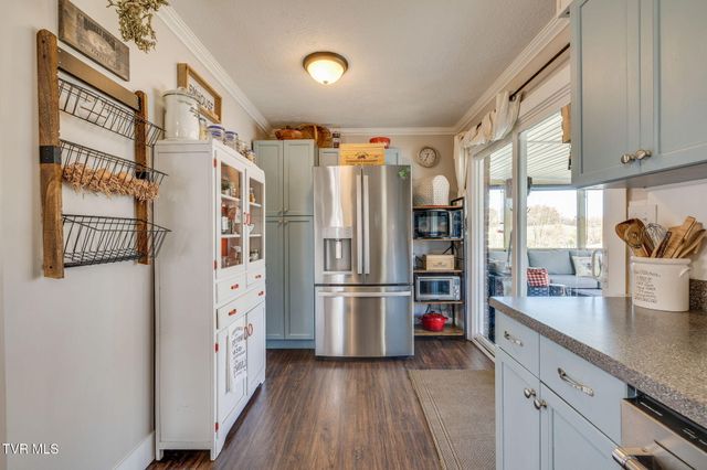 567 Long Town Road, Bulls Gap, TN 37711