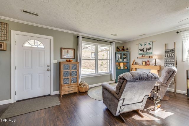 567 Long Town Road, Bulls Gap, TN 37711