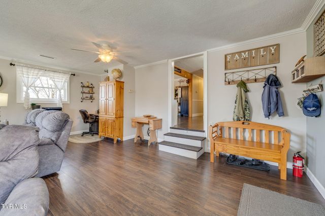 567 Long Town Road, Bulls Gap, TN 37711