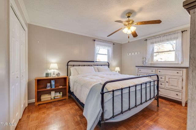 567 Long Town Road, Bulls Gap, TN 37711