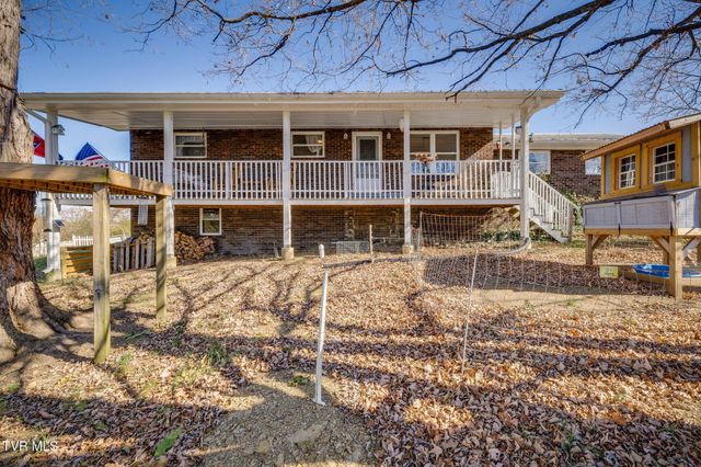 567 Long Town Road, Bulls Gap, TN 37711