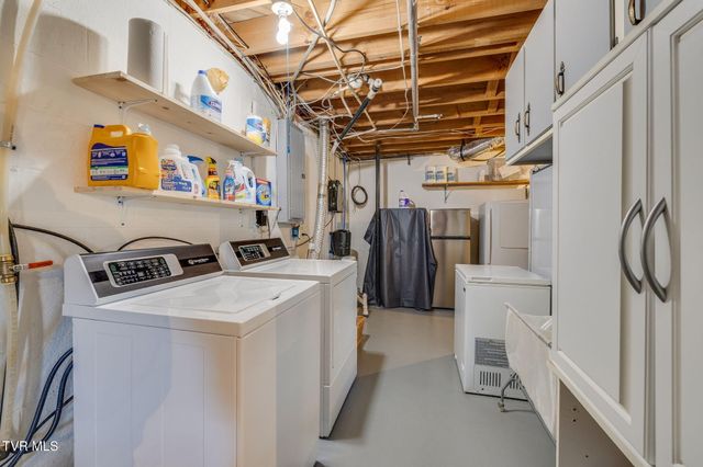 567 Long Town Road, Bulls Gap, TN 37711