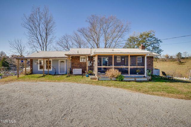 567 Long Town Road, Bulls Gap, TN 37711