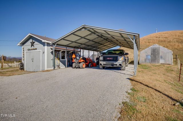 567 Long Town Road, Bulls Gap, TN 37711