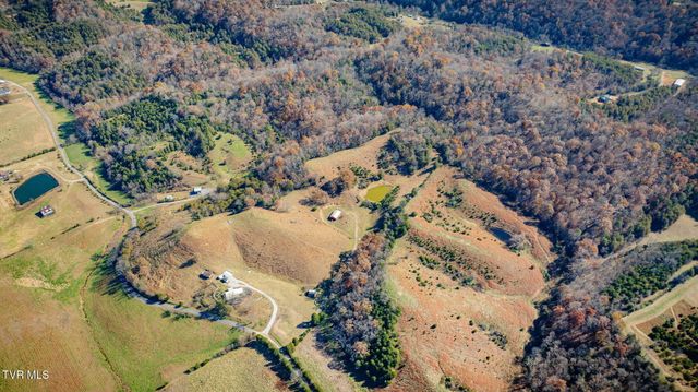 567 Long Town Road, Bulls Gap, TN 37711