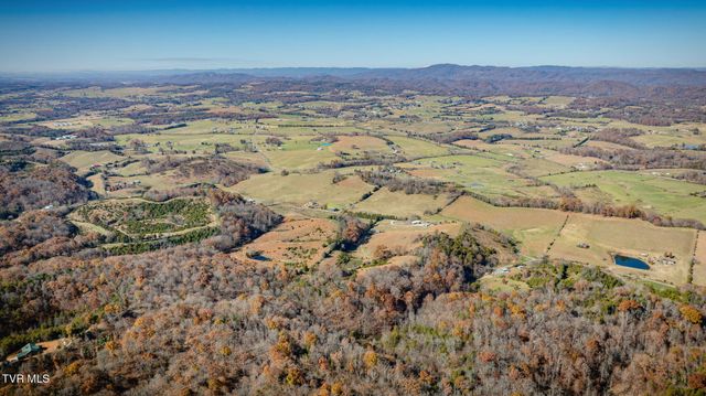 567 Long Town Road, Bulls Gap, TN 37711