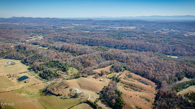 567 Long Town Road, Bulls Gap, TN 37711