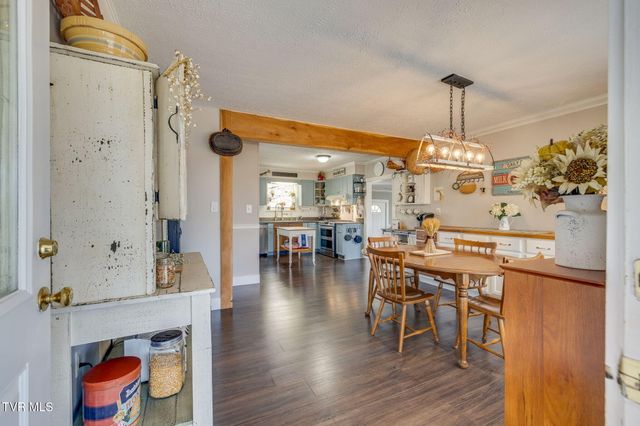 567 Long Town Road, Bulls Gap, TN 37711