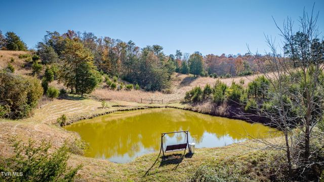 567 Long Town Road, Bulls Gap, TN 37711