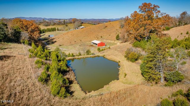 567 Long Town Road, Bulls Gap, TN 37711