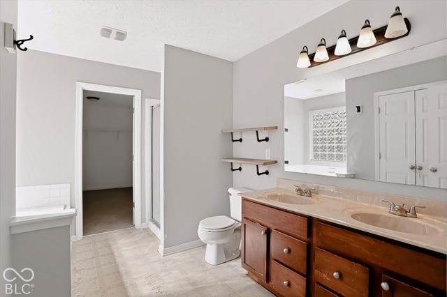 1717 Chatham Place, Danville, IN 46122