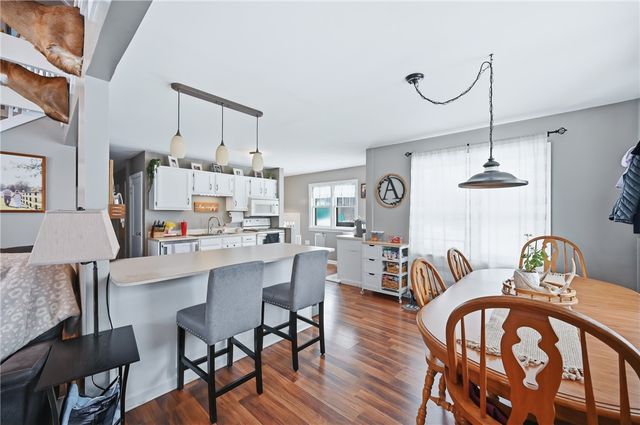 7376 Sharon Mercer Rd, Lackawannock Twp, PA 16137