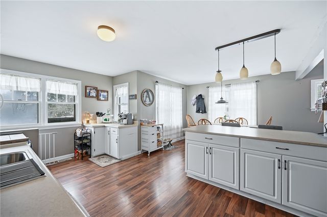 7376 Sharon Mercer Rd, Lackawannock Twp, PA 16137