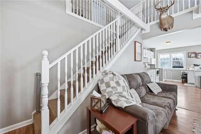 7376 Sharon Mercer Rd, Lackawannock Twp, PA 16137